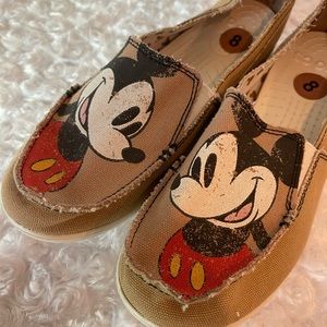 Mickey Mouse crocs. Size 8. Never worn
